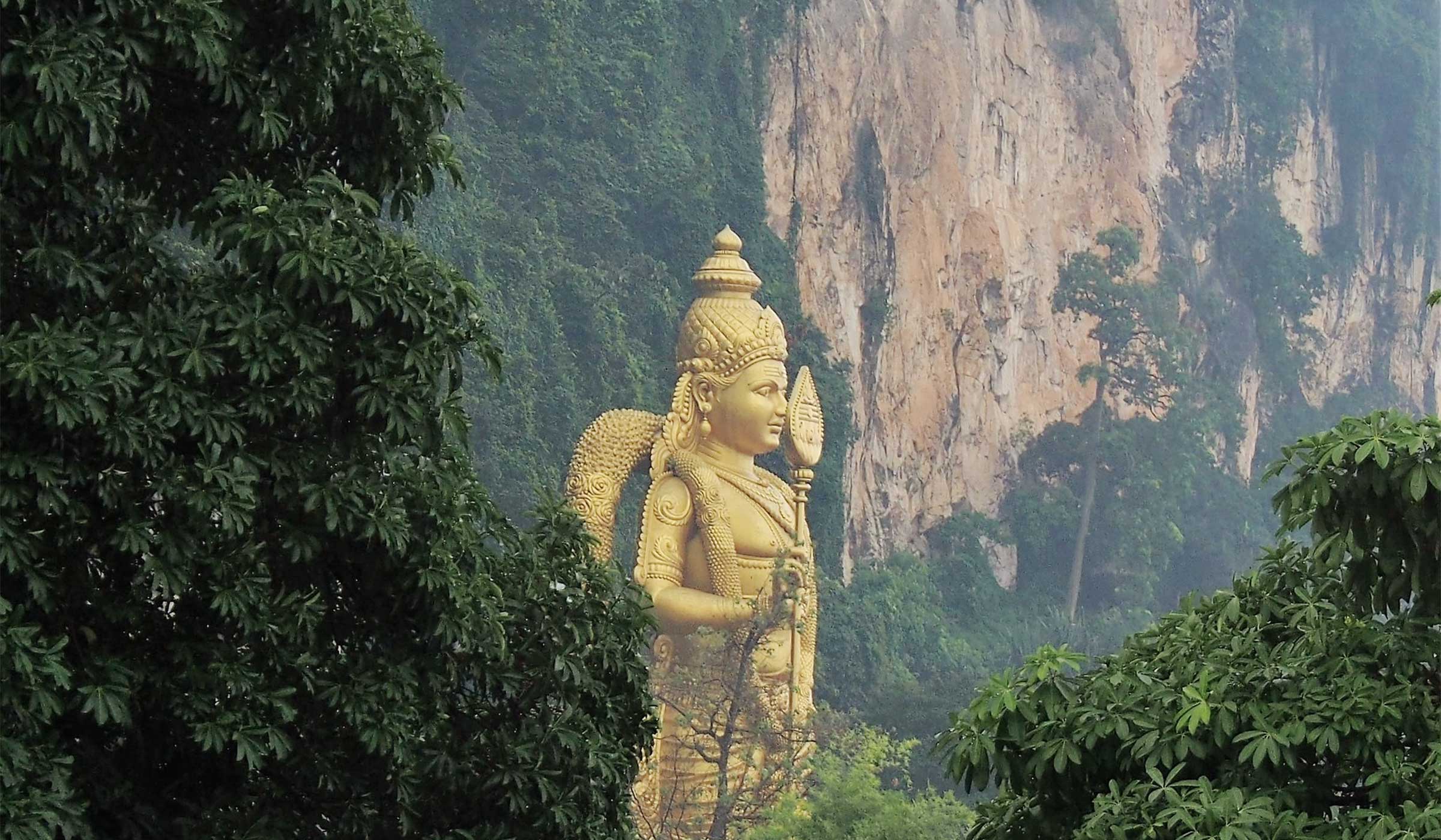‎Lord Murugan Statue